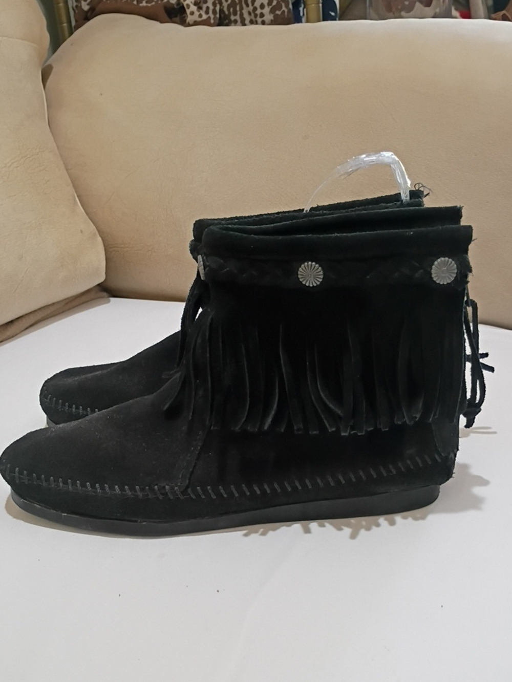 NWT.Minnetonka Black Suede High-Top Fringe Boot with Braided Trim